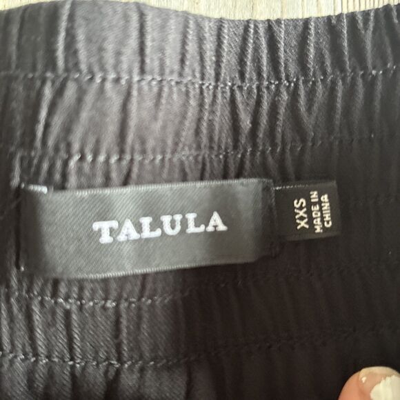 Talula Pull On Elastic Waist Wide Leg Black Cropped Rayon Pants Pockets Size XXS - Picture 4 of 10